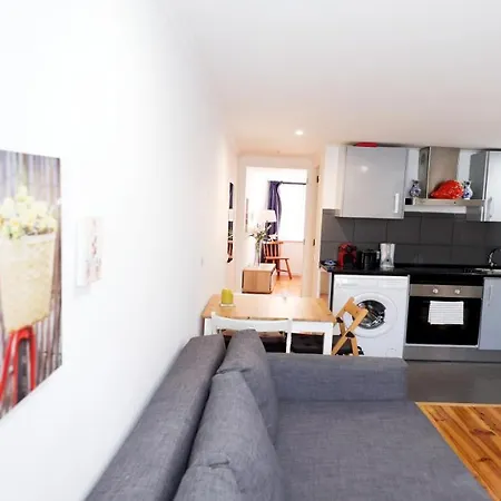 In Castelo * Лиссабон