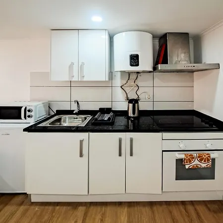 In Castelo Апартаменты Лиссабон